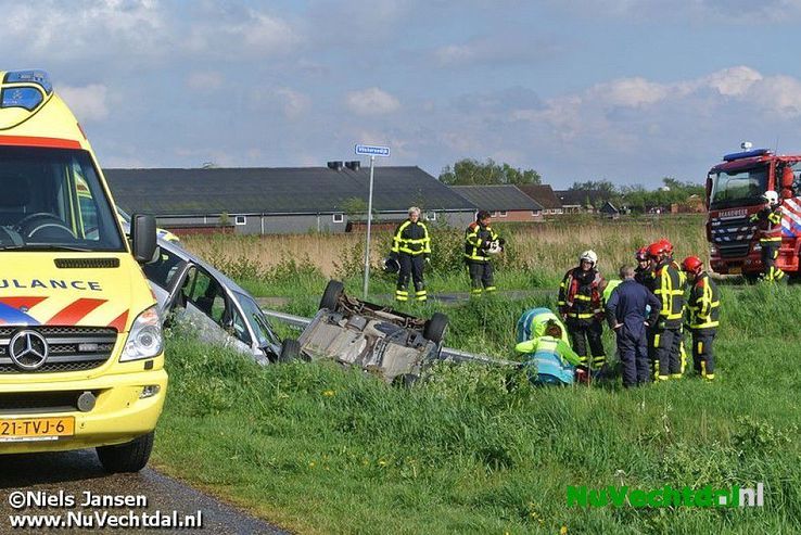 Video: Gewonden bij ongeval Langsweg Dalfsen - Foto: Niels Jansen