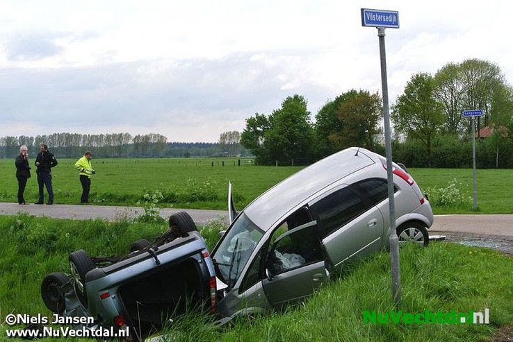 Video: Gewonden bij ongeval Langsweg Dalfsen - Foto: Niels Jansen