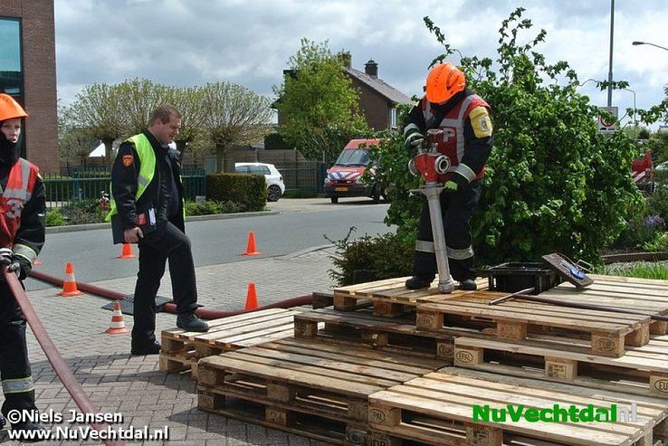 Junioren jeugdbrandweer Dalfsen door naar halve finale! - Foto: Niels Jansen