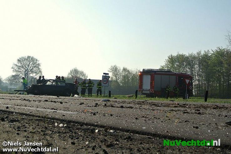 VIDEO: Zwaar ongeval op oversteek Hessenweg Dalfsen - Foto: Niels Jansen