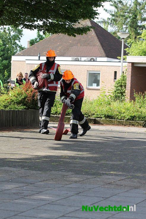 Jeugdbrandweer Dalfsen naar landelijke finale - Foto: Mark Hellendoorn