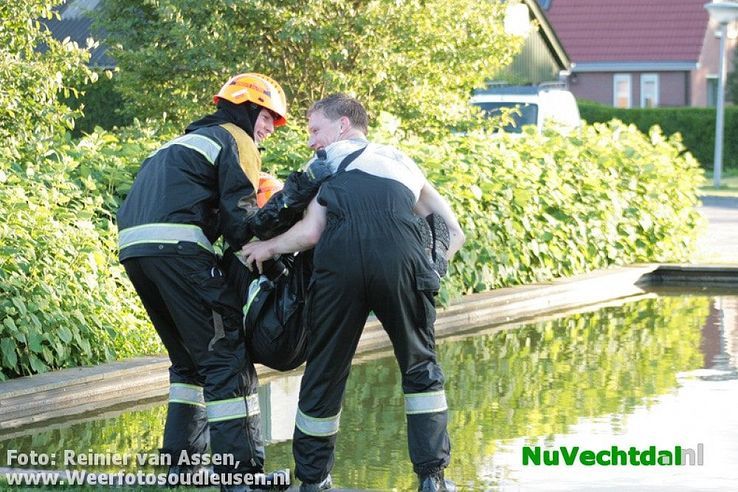 Spectaculair watergevecht Jeugdbrandweer Dalfsen - Foto: Reinier van Assen