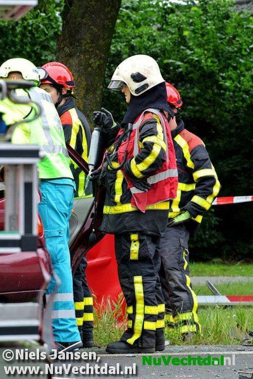 Traumaheli bij dodelijk ongeval Den Hulst Nieuwleusen - Foto: Niels Jansen
