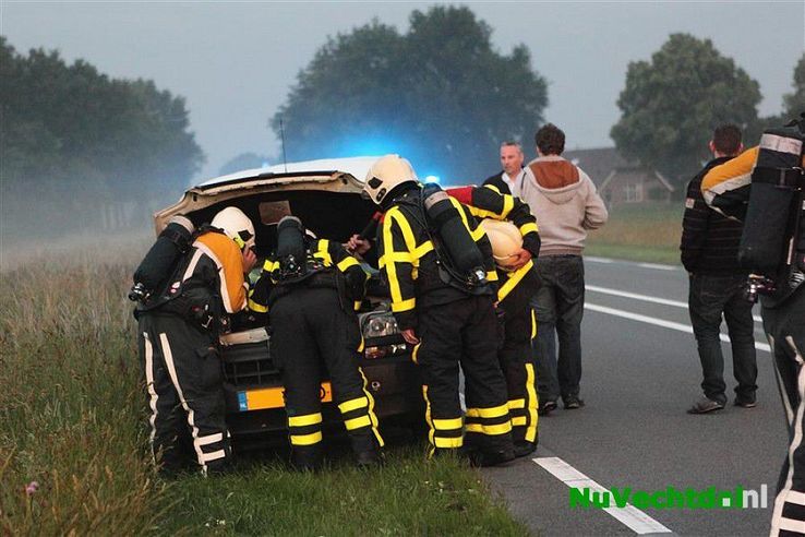 Autobrand N348 Deventerweg bij Dalmsholte - Foto: Martin Zwakenberg