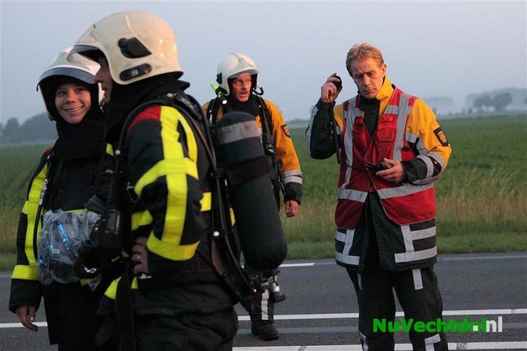 Autobrand N348 Deventerweg bij Dalmsholte - Foto: Martin Zwakenberg