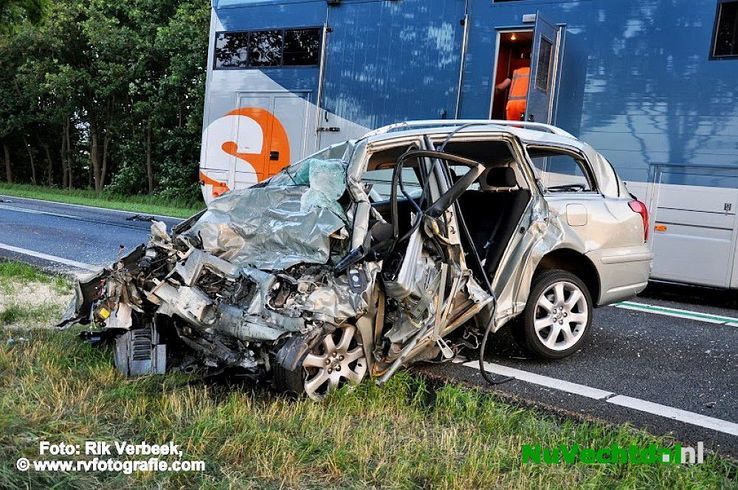 Man verongelukt bij ongeval op de N36 Beerzerveld - Foto: Rik Verbeek