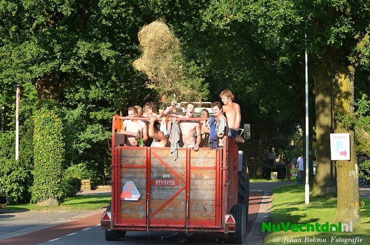 (VIDEO) Optreden Normaal in Dalfsen groot spektakel - Foto: Johan Bokma