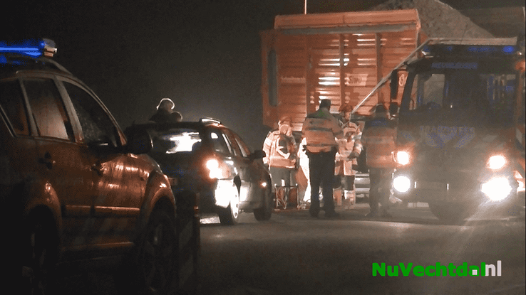 [Video] Ongeval personenauto en maïswagen Oudleusen - Foto: Joost van Assen