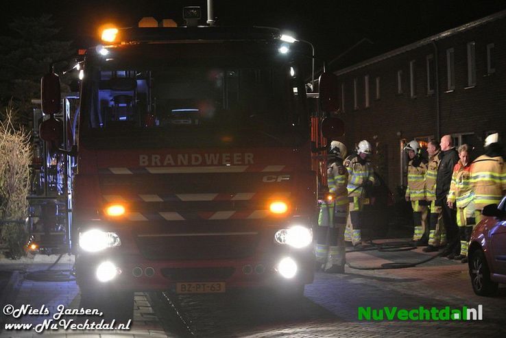 VIDEO: Keukenbrand Kampfstraat Lemelerveld - Foto: Niels Jansen