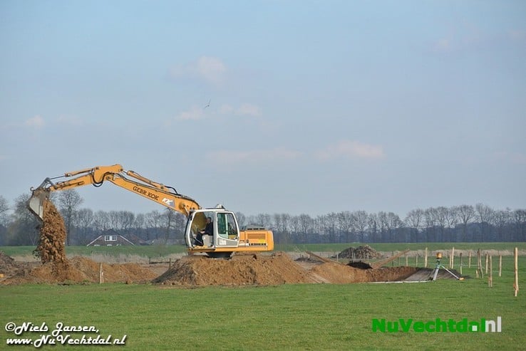 [VIDEO] Brug gesloten en eerste meters Stuw gemaakt - Foto: Niels Jansen