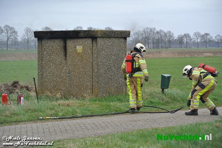 Brand in transformatorhuis Westeinde Nieuwleusen - Foto: Niels Jansen