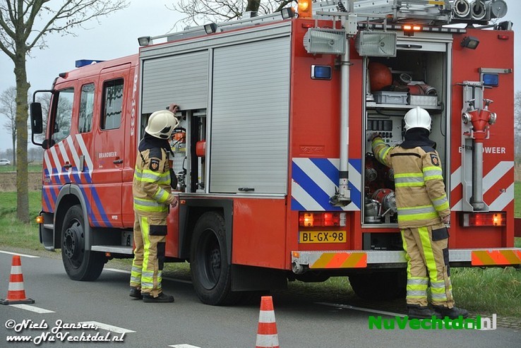 Brand in transformatorhuis Westeinde Nieuwleusen - Foto: Niels Jansen