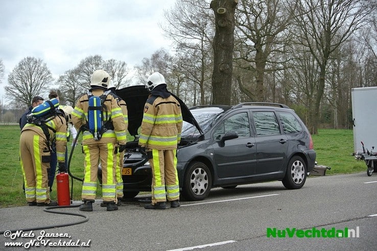 [Video] Autobrand Koesteeg Dalfsen - Foto: Niels Jansen