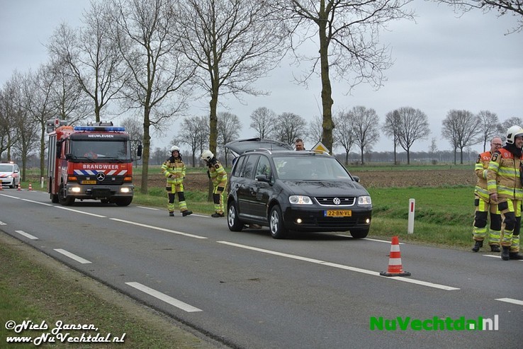 Brand in transformatorhuis Westeinde Nieuwleusen - Foto: Niels Jansen