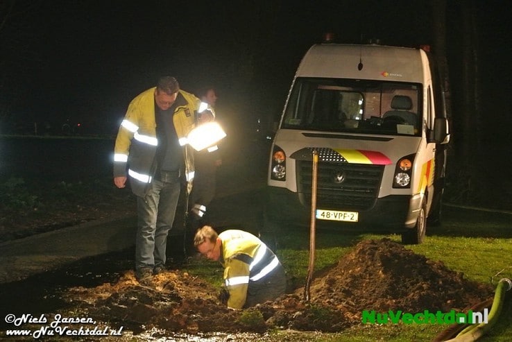 VIDEO Brand legt boerderij in as in Lemelerveld - Foto: Niels Jansen