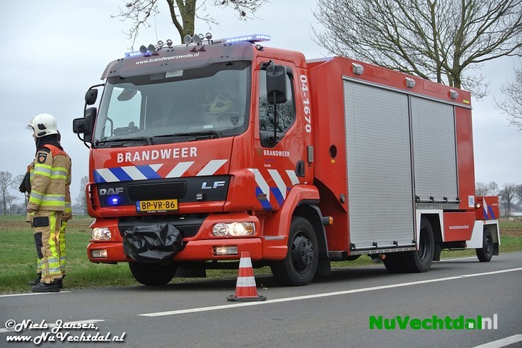 Brand in transformatorhuis Westeinde Nieuwleusen - Foto: Niels Jansen