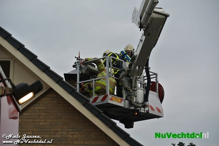[Video] Felle schoorsteenbrand Koelmansstraat Hoonhorst - Foto: Niels Jansen