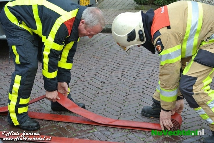 [Video] Felle schoorsteenbrand Koelmansstraat Hoonhorst - Foto: Niels Jansen
