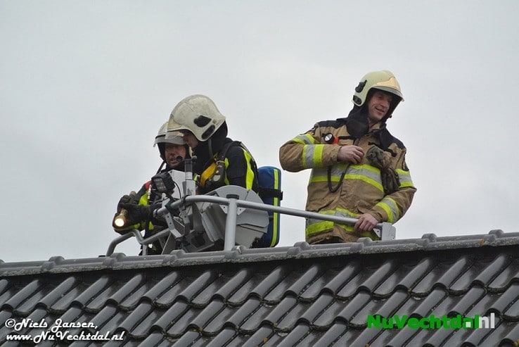 [Video] Felle schoorsteenbrand Koelmansstraat Hoonhorst - Foto: Niels Jansen