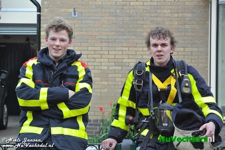 [Video] Felle schoorsteenbrand Koelmansstraat Hoonhorst - Foto: Niels Jansen