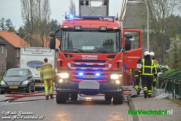 [Video] Felle schoorsteenbrand Koelmansstraat Hoonhorst - Foto: Niels Jansen