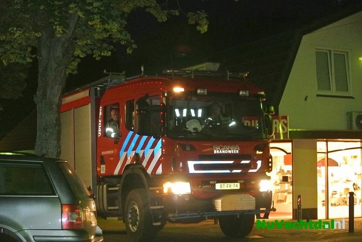 Nachtelijke uitruk brandweer Dalfsen in centrum