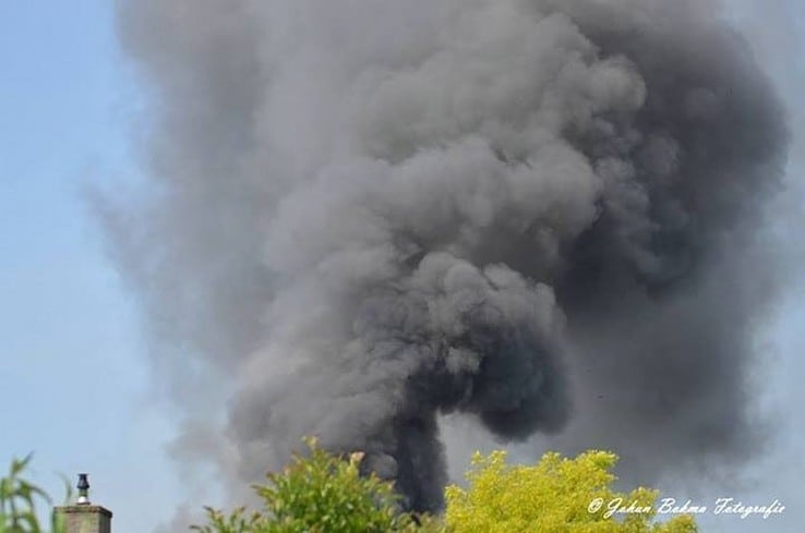 VIDEO: Grote woningbrand Geerdinkserf Dalfsen - Foto: Johan Bokma