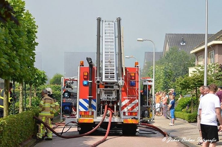 VIDEO: Grote woningbrand Geerdinkserf Dalfsen - Foto: Johan Bokma