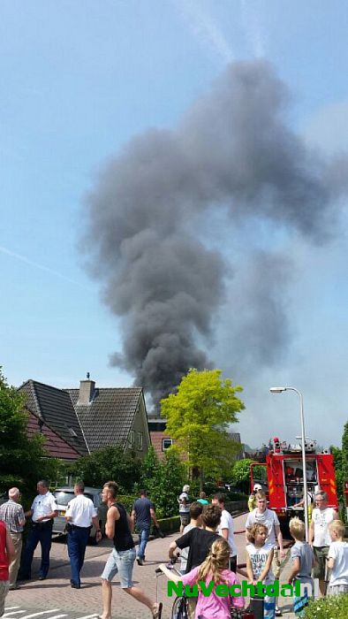 VIDEO: Grote woningbrand Geerdinkserf Dalfsen