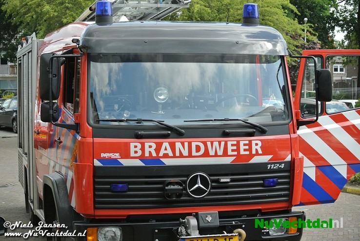 [Foto’s] Brand in verzorgingstehuis Dalfsen tijdig geblust - Foto: Niels Jansen