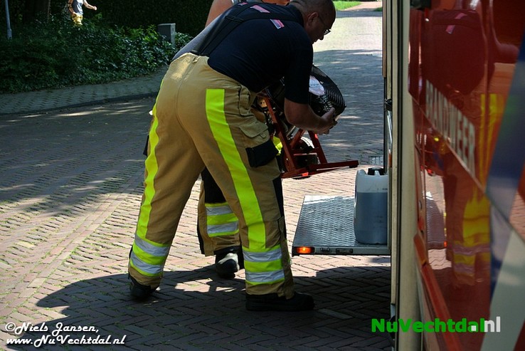 Brandweer Dalfsen rukt uit naar verbrande muffins - Foto: Niels Jansen