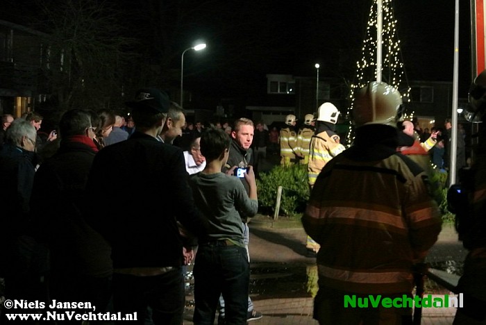 Schoorsteenbrand eerste Kerstdag Kloosterhof Dalfsen - Foto: Niels Jansen