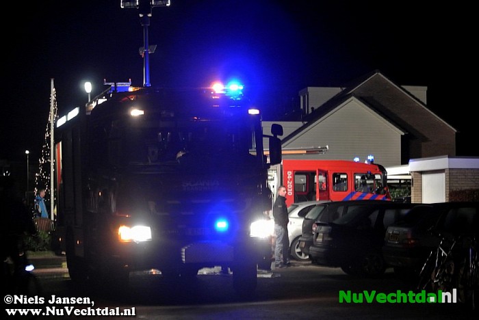 Schoorsteenbrand eerste Kerstdag Kloosterhof Dalfsen - Foto: Niels Jansen