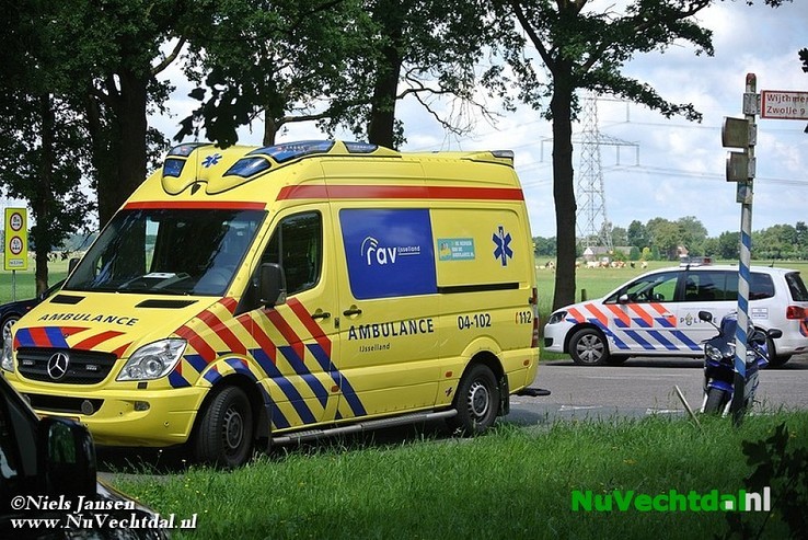 Gewonden bij ongeval N35 / Hagenweg Laag Zuthem - Foto: Niels Jansen