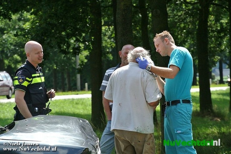 Gewonden bij ongeval N35 / Hagenweg Laag Zuthem - Foto: Niels Jansen
